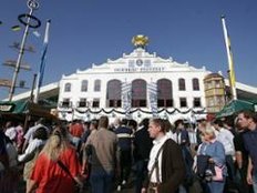 Oktoberfest Festzelt Hofbräu-Zelt: Reservierung, alle Informationen zum Zelt auf der Wiesn