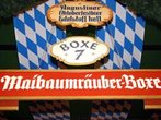 Oktoberfest: Die Maibaumräuber aus der Boxe 7 im Augustinerzelt