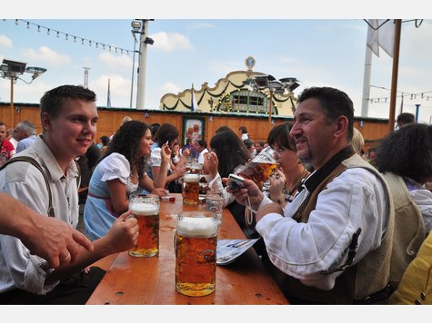 Event in Wiesn 2009 - Tag 2 location Wiesn 2009 - 1. Sonntag