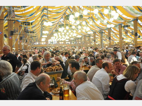 Event in Br&auml;urosl location Br&auml;urosl
