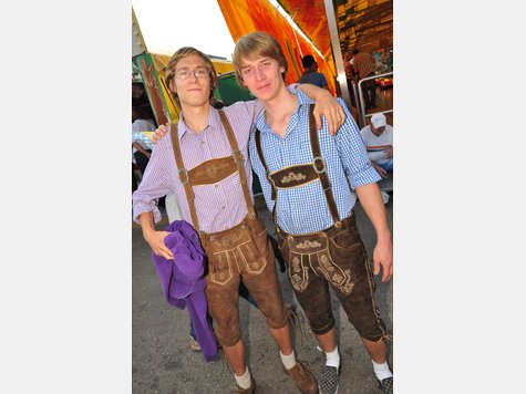 Event in Oktoberfest 2009 location Lederhosen-Buam - Tag 9