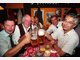 Diese Promis feierten am Dienstag auf der Wiesn