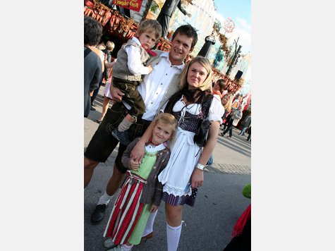 Event in Wiesn-P&auml;rchen 15. Tag location Wiesn-P&auml;rchen 15. Tag