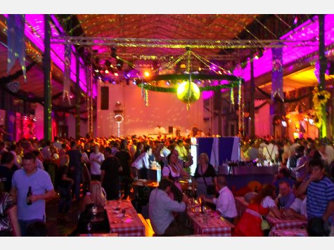 Event in M&uuml;nchner Wiesn N&auml;chte 2009 location M&uuml;nchner Wiesn N&auml;chte 2009