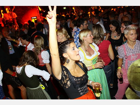 wiesnclub alte kongresshalle partybilder