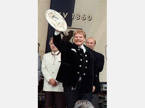 Bilder vom ehemaligen Pr&auml;sident des TSV 1860 M&uuml;nchen, Karl-Heinz Wildmoser