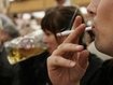 Wiesn: Wirte schenken kein Bier an Raucher aus