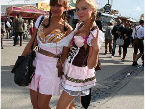 Kurze Dirndl Oktoberfest Kurze Dirndl Oktoberfest