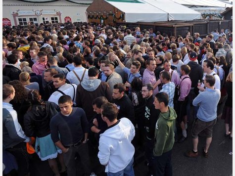 Oktoberfest Jubiläumswiesn Gesamt Oktoberfest Jubiläumswiesn Gesamt
