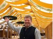 Georg Heide, Zeltwirt vom Bräurosl, im Interview: "Ich bin Mädchen für alles" Georg Heide, Zeltwirt vom Bräurosl, im Interview: "Ich bin Mädchen für alles"