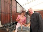 Prost auf unsere Tracht und Tradition - Festzelt Tradition, Wirt Toni Winklhofer
