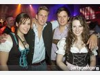 neuraum - 17 Tage Wies’n - 17 Tage neuraum