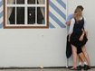 Paar hat Sex auf Weinzelt-Raucherbalkon