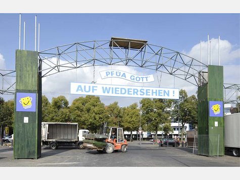Oktoberfest Wiesn Abbau