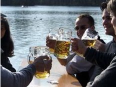 82 Biergärten in München im Preisvergleich