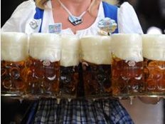 Oktoberfest: Toni Roiderer: Wiesn-Mass kostet bis zu 9,50 Euro