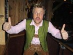 Wiesn-Hit 2012: Andy Piz ist der der Lederhosenman