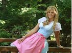 tz-Wiesn-Madl Ronja lässt sich verwöhnen