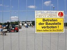 Stadt lockert Sperrung während Wiesn-Aufbau